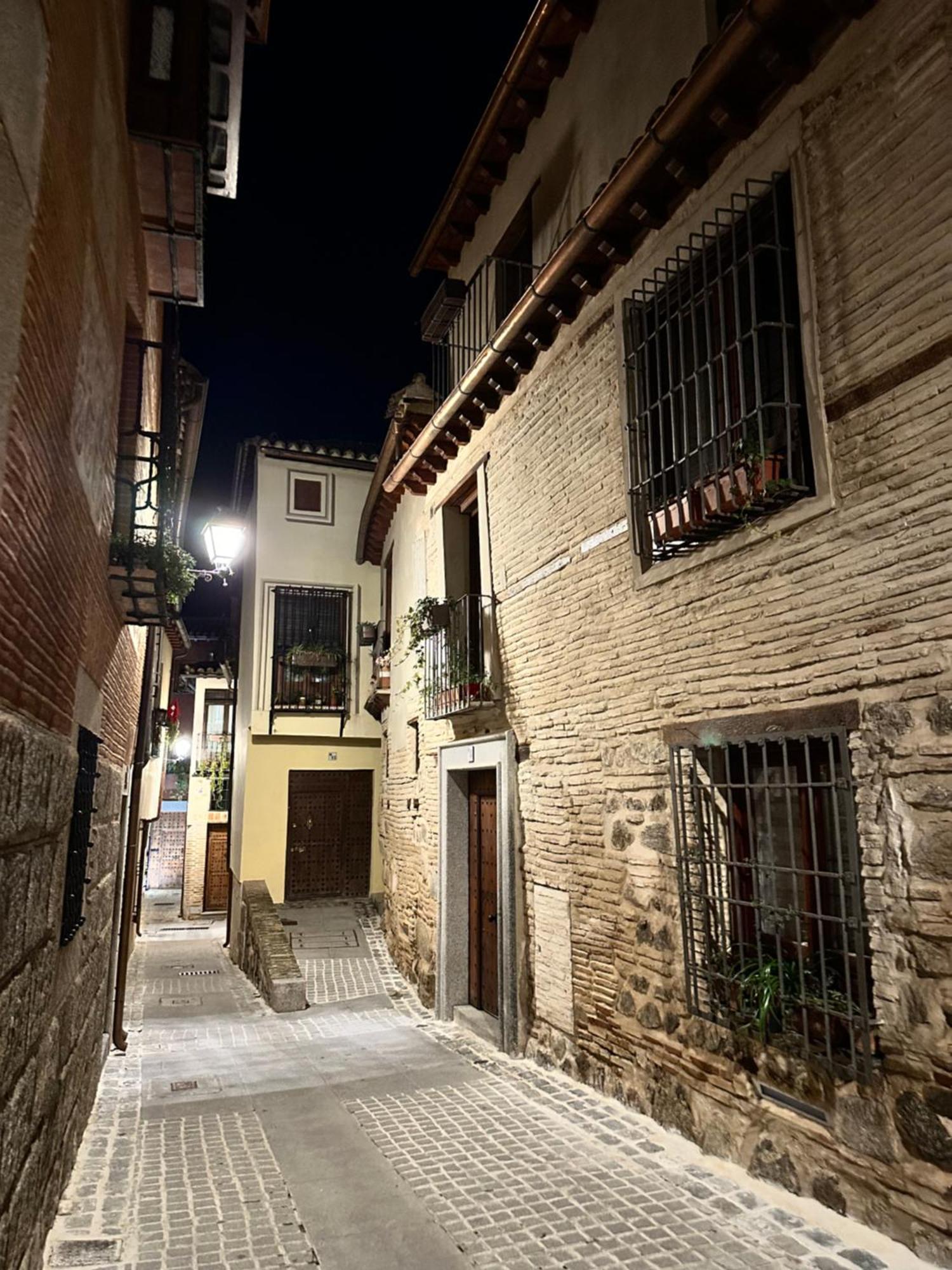 Apart. Palacio Canonigo 7 - Junto Catedral Τολέδο Εξωτερικό φωτογραφία